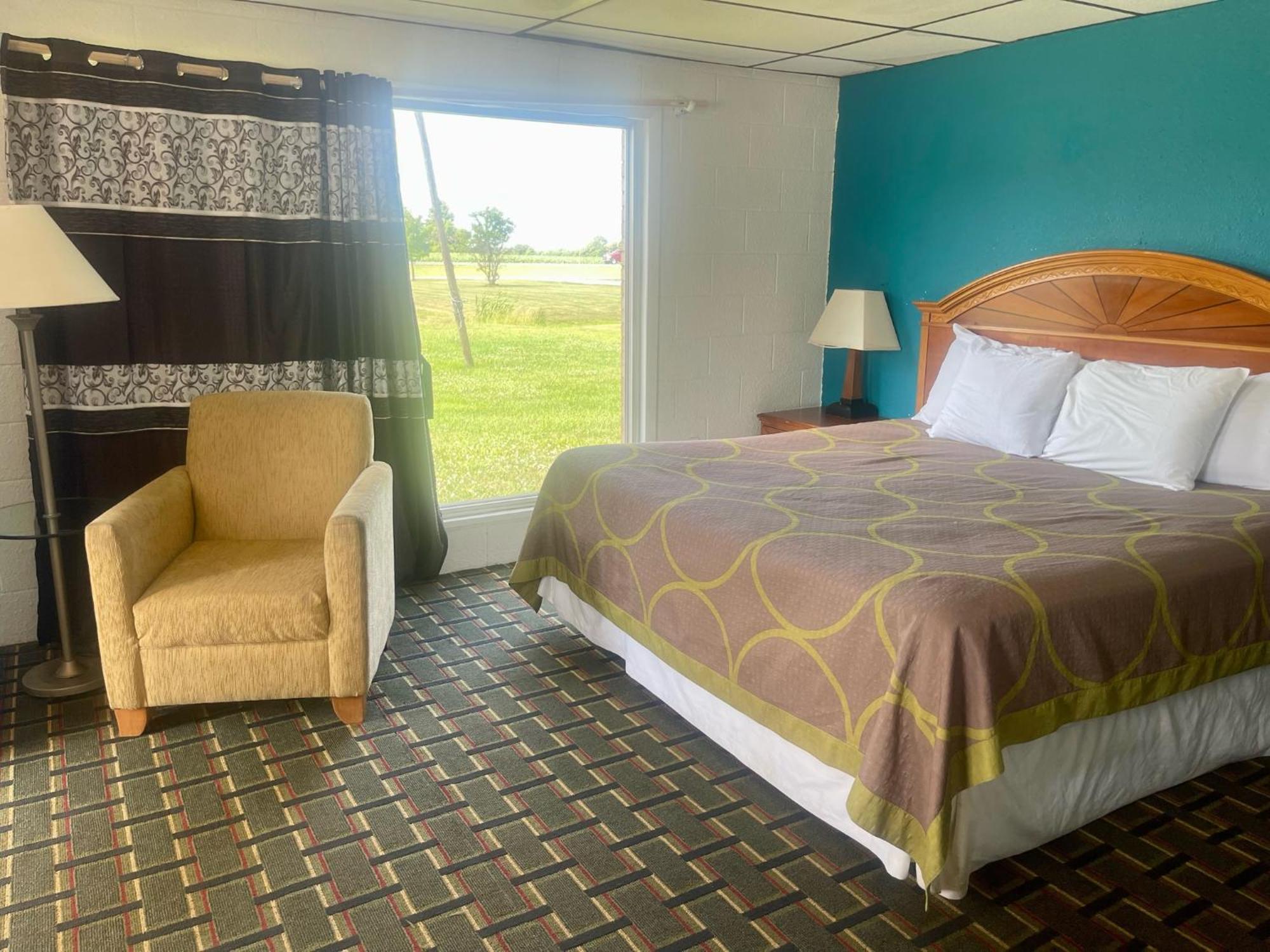 Rodeway Inn Flora Ngoại thất bức ảnh
